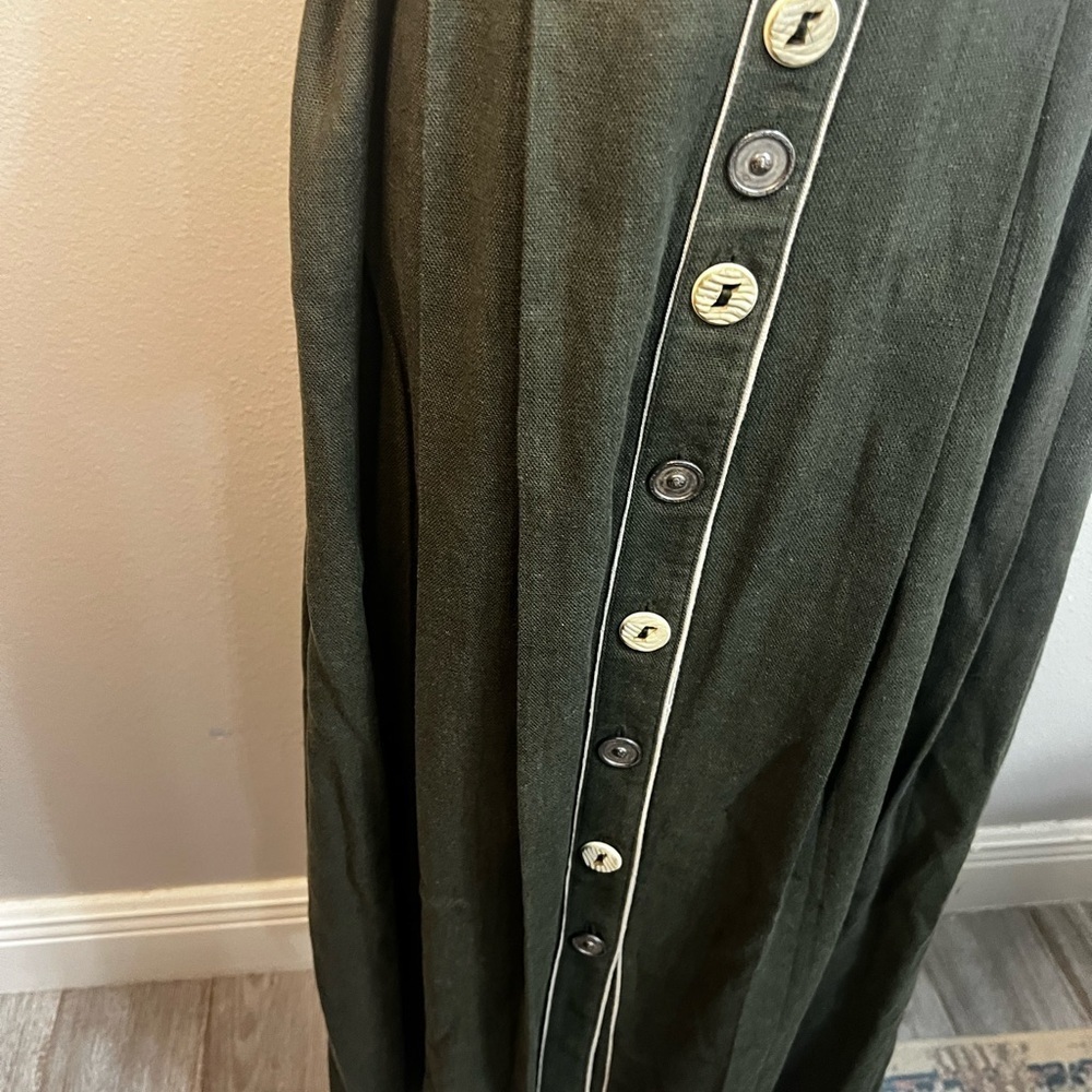 Alphorn Maxi Skirt Handmade Bead
Vintage Green Pleated Pockets elastic
Waist - Picture 10 of 15
